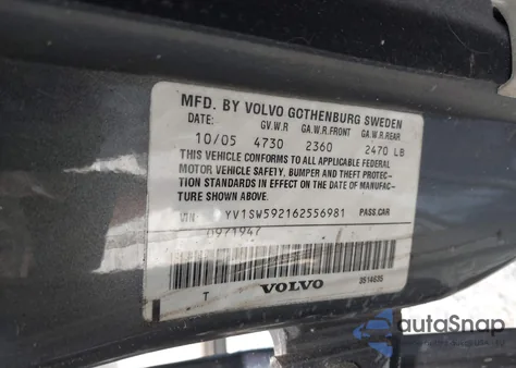 2006 Volvo V70 2.5T из США, поврежденный, VIN YV1SW592162556981